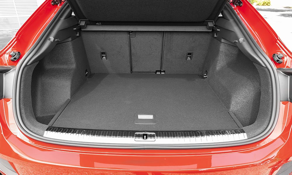 Audi Q3 Sportback - Caderno Garagem