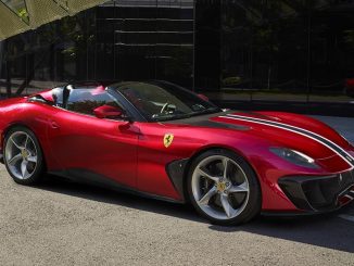 Ferrari SP51 - Caderno Garagem