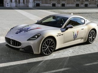 Maserati GranTurismo - Caderno Garagem