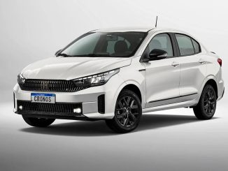 Fiat Cronos Branco visão da frente 3/4 parado